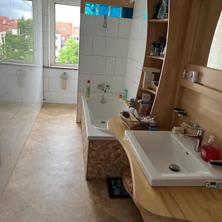 Nach Oben Fuer Zwei *